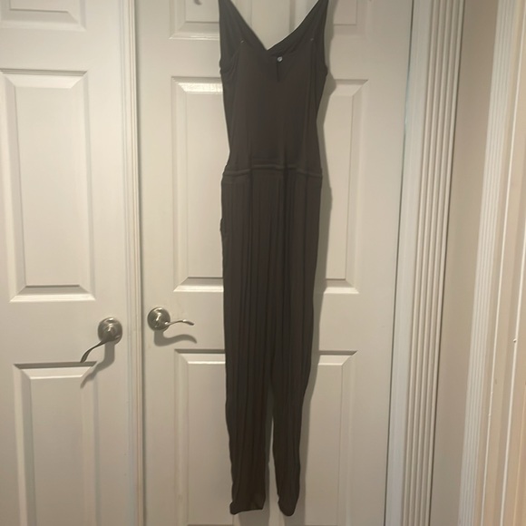 NWT On the Road Size Large Brown Stretch Knit Sleeveless Jumpsuit - Picture 3 of 6